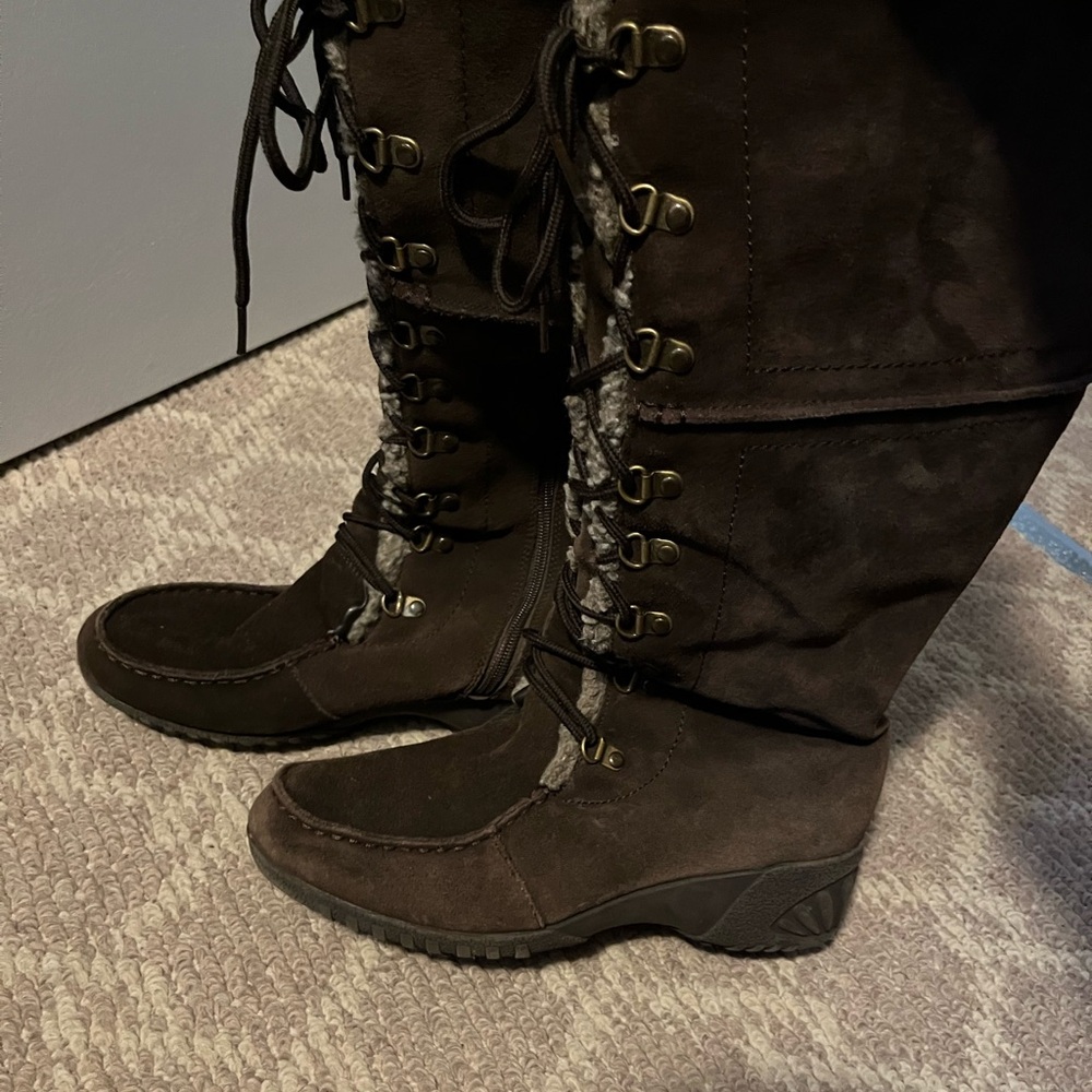 Women's Brown Lace-Up Boots